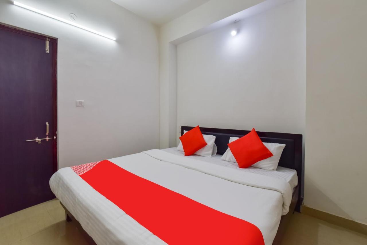 Oyo Hotel Grand Sita Blue Udaipur Exterior foto