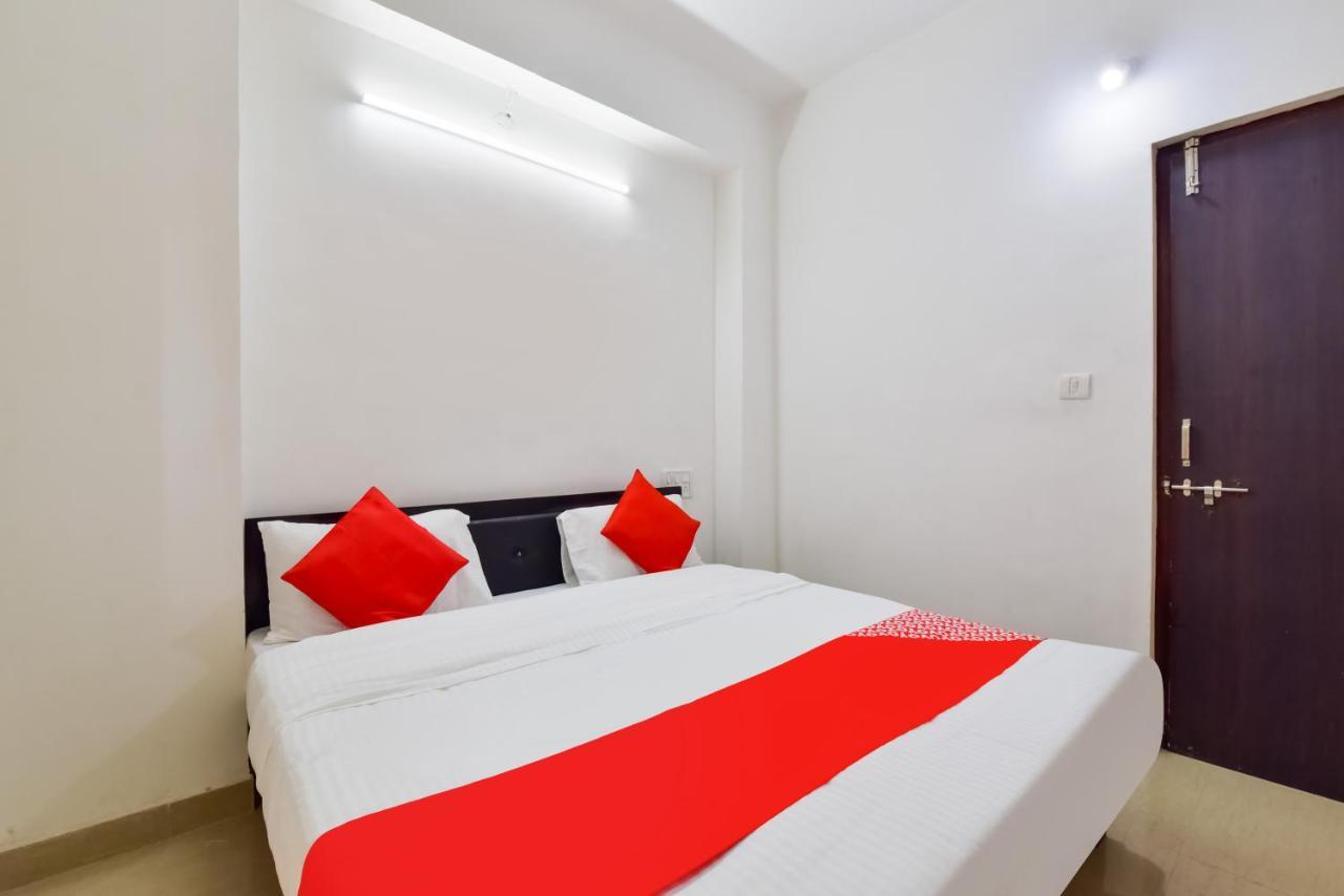 Oyo Hotel Grand Sita Blue Udaipur Exterior foto